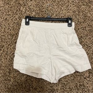 ABERCROMBIE LINEN PULL ON SHORTS